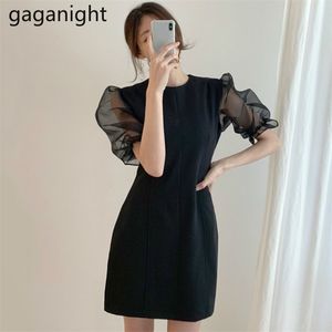 Gaganight Lady Sexy Slim Black Dress O ink Midiの長さシフォンvestidoパッチワークメッシュパフスリーブ女性エレガントなドレス夏210309