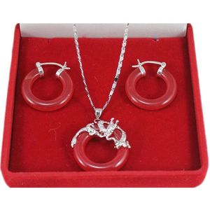 Ohrringe Halskette Natürlicher Grüner Roter Stein Sicherheitsschnalle Anhänger Chinesischer Feiner Charm-Schmuck Mode Für Frauen Geschenkzubehör