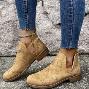 Jesień Winter Casual Woman Western Cowboy Kostki Buty Duży Rozmiar Kobiet Kowbojów Buty Krótkie Kosza Botas Obcasy Buty W7 210911