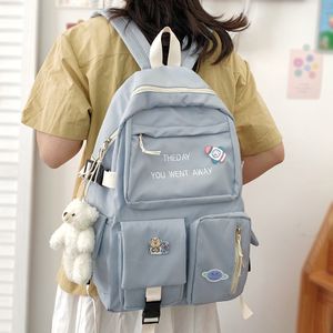 バックパック女性かわいいカワイイガールトレンディブックバッジピンバッグスクールラップトップ学生大学女性の女性ファッション2021