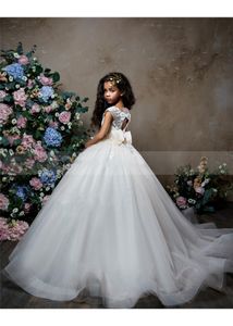 Girl's Dresses White Ivory Flower Girls Sleeveless Lace Applique Tulle Fluffy Floor Length First Holy Communion