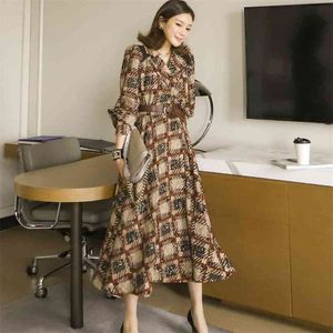 Długie Maxi Koreańskie Ladies Fall Elegancki Drukuj Loose Długi Rękaw Seksowna sukienka biurowa Dla Kobiet Chiny Odzież 210602