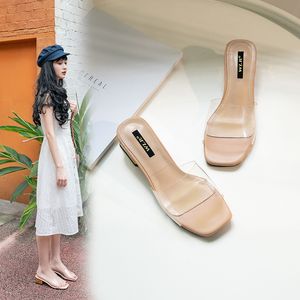 Dicke Quadratische Niedrige Heels Schuhe Frau Transparent Sandalen Plus Größe 42/43 Damen Flip-Flops OL Nude Alias Mujer Klar Hausschuhe j2023