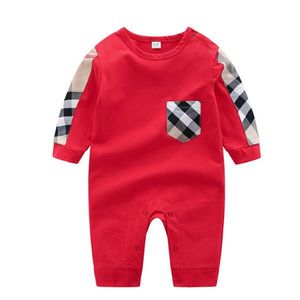 2022 Retail Nyfödd Romper Högkvalitativ stickad bomull Baby 0-2Y Jumpsuit Toddle Boys and Girls Bodysuit Barn One-Dele Onesies Jumpsuits Klättring Kläder