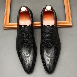 Genuine Leather Men Dress Shoes Office Business Wedding Black Carving Luxury Formal Brogue Pointed Toe Oxfords Mens Shoes