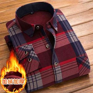 Mäns vinter långärmad pläd flanell päls fodrad tjockt arbete skjortor fleece varm långärmad tröja för män klänning skjortor 210809