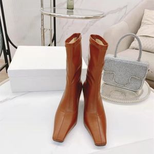 Jesień Zima Nowe Buty Damskie Damska Mody Projektant Szpinkowy Toe Buty Kobiety Marka Prawdziwej Skóry High Heel Party Boot