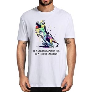 Var en unicornasaurus rex i fält av unicorns rt färgad ritning mode topp män 100% bomull t-shirt kvinnor mjuk tee 210716