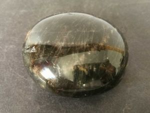 121.7gNatural black Moonstone play quartz mineral crystal gemstone Spirit Healing fine home decoration H1015