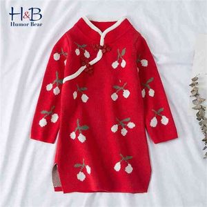 Flickor Långärmad Höst Vinter Princess Dress Cherry Knited Sweater Woolen Barnkläder 210611