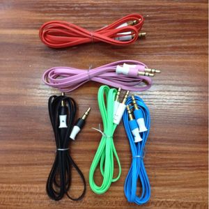 Gorący sprzedawanie Kolorowe 3.5mm Aux Car Audio Cable do telefonów komórkowych dla smartphone MP3 / MP4 PSP Praktyczny