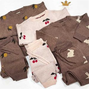 EnkeliBB Super Lovely Kids Cherry and Lemon Pattern Maglioni lavorati a maglia Pantaloni Set Boy Girl Br Abbigliamento Maglioni invernali 211104