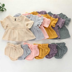 Ins Baby Girls Cotton Linen Solid Clothing Set for Toddler Ruched Flare Sleeve Tops and Pp Shorts Colorful Clothes 210529