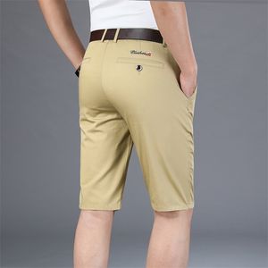 6 Cores Khaki Cinzento Mens Shorts Casual Classic Fit Contexto Defy Golf Verão Curto Homens Smart Joelho Comprimento 210713