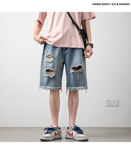 Perforerade denim shorts män koreanska versionen slitna tvätt casual capris personlighet ungdom trend raka byxor