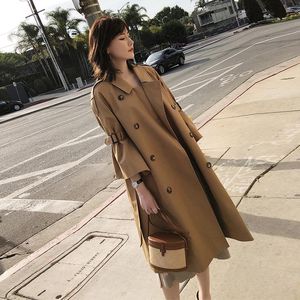 Trench da donna Arrivo Moda da donna di alta qualità Comodo Cappotto a trapezio allentato Tendenza selvaggia Temperamento Caldo all'aperto Lungo