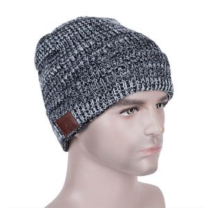 Berretti invernali caldi cappellini musicali cuffie Bluetooth senza fili cappelli auricolari con microfono cappello di colore misto alla moda