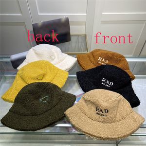 Beanie / Skull Caps Inverno Designer Bucket Hat para Homens Mulheres Moda Teddy Bonnet Beanie Designers Caps Chapéus Mens Casquette Fofo Quente Sunhat Fuzzy Cap Berber Fleece