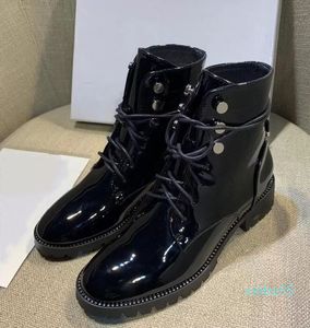 Designer-Damenstiefel plus Samt-Retro-Martin-Schuhe dick mit Stiefeletten hoch, um Damenstiefel zu helfen