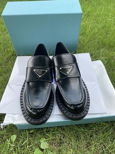 Yüksek Kaliteli Elbise Ayakkabı toptan satış-Doğrudan Satış Yüksek Kaliteli Kadın Elbise Ayakkabı Moda El Dikiş Rahat Gerçek Deri Shoess Düğün Parti Öğrenci Tasarımcısı Ayakkabı Lüks Ambalaj Kutusu
