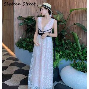 summer V-neck white mesh dress backless spaghetti strap sexy beach party sleeveless maxi female runway vestido 210603