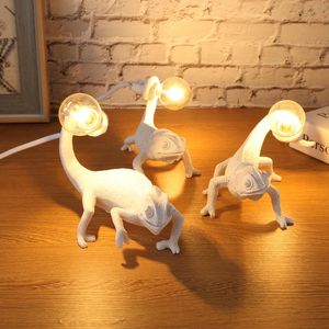 Lampy stołowe Nowoczesne Jaszczurka Lampa LED LED Nordic Light Home Salon Sypialnia Nadłoże Restauracja Aisle Oświetlenie