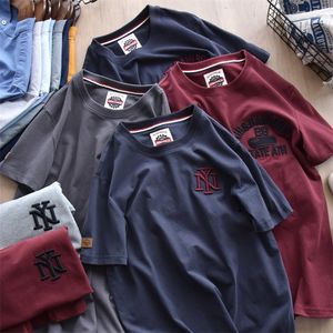Summer Japanese Retro kortärmad broderi t-shirt herrmode enkel ren bomull tvättad gammal fast färg casual topps 220224
