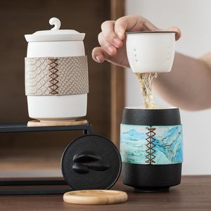 Muggar Keramiska resor Tea Set Express Cup med lockfilter Enkel utomhus bärbar bärväska Rolig rån Söt TravelMug