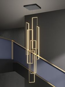 Trappa ljuskrona modern enkel villaförening byggnad ihålig loft roterande trappa extremt enkel ultra lång låda lampa