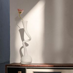 Vasos Estilo Nórdico Espaço-Tempo Torcido Special-Shaped Spirals Vaso Artistas Irregular Artistas de Desktop Home Decorações