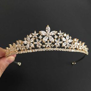 SLBRIDAL Golden Vintage Gold Clear Cubic Zircon Wedding Tiara CZ Bridal Queen Princess Pageant Royal Party Crown Women Jewelry X0625