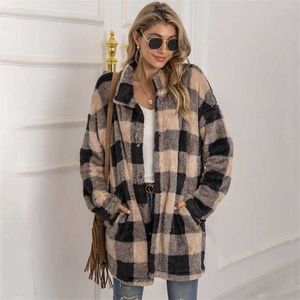 Höst Lång Faux Fur Coat Kvinnor Plaid Jacka Vinterrock Kvinnor Långärmad Fluffig Teddy Jacket Ladies Warm Plush Jacket Kvinna 211018