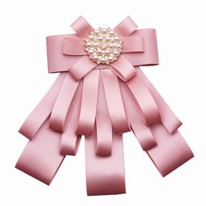 Big Bowknot Luxury Rhinestone Flower Ribbon Bow Tie Brosches Pin för kvinnor mode krage smycken