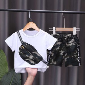 2021 novo terno de algodão infantil bebê menino casual t-shirt menino verão camuflagem mochila manga curta terno x0802