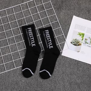 Hip Hop Style Men Letter Socks 3 Styles Casual Cotton Breathable Sock for Gift Party Wholesale Price