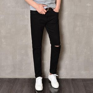 Jeans da uomo Nero Bianco Fori per il ginocchio Strappato Pantaloni da uomo skinny Moda stile coreano Pantaloni in denim Uomo Marca Matita Slim Fit Casual Maschio1