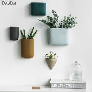 Noolim Creative Ceramic Wall Vase Houng Hanged Flower Basket Decoration Adornment Solid Color Flower Holder Vase Home Decor Sh190925