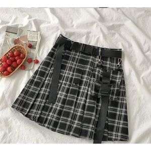 Joinyouth Pileli Mini Etek Gotik Harajuku Lady Cep A-line Faldaship-Hop Streetwear Tatlı Rahat Siyah Ekose Skirts7b700 210310