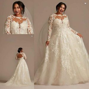 Oleg Cassini Lace Illusion Manga Longa Plus Size Vestidos de Noiva 2022 Sheer O-Pescoço Applique Floral Puffy Saia Princesa Vestido de Brown Vestidos