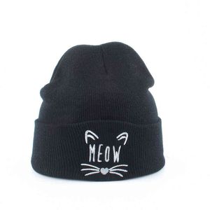 Nowy haft Meow Cat Winter Hat Kobiet Czapki Czapki Casual Fasielki Dla Mężczyzn Ciepłe Hip Hop Skullies Bonnet Dzianiny Kapelusz Y21111