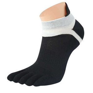 Erkek Rahat Çoraplar Sıcak Pamuk 25% Polyester Elyaf 5% Spandex Kısa Tüp Örgü Beş Parmak Spor Çorap Chaussette Homme X0710