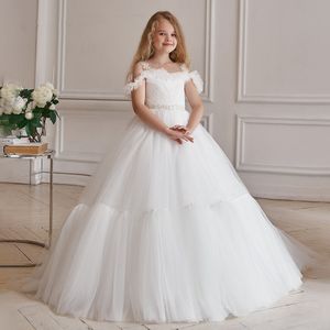 Luxurious Lace Flower Girl Dresses Sheer Neck Crystals Little Communion Pageant Gowns