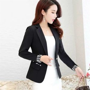 Top da donna Summer Sweet One Button Tinta unita sottile Slim Elegante Casual Office Chic Street Blazer da donna 211019