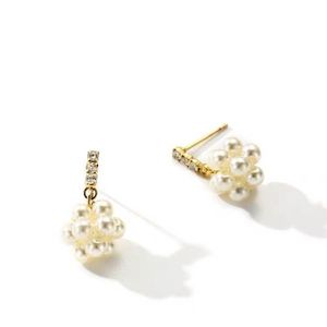 Blomma rhombus oregelbunden dangle pärl örhängen för kvinnor mode unika korta eleganta små pendant smycken