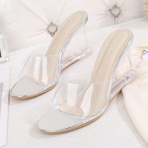 Lady Sweat Wedding Party Dress Shoes Women Sandals Open Toe Wedges Shoes Sexy Crystal Heels Casual Dress Party Transparent J2023