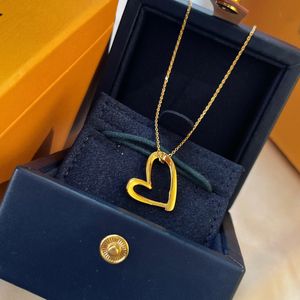 Роскошное дизайнерское ожерелье V с буквой в форме сердца, женские очаровательные ювелирные изделия, ожерелья, браслет, набор серег, цепочка на ключицу, подарок для Girlfri328w