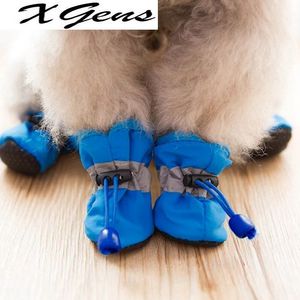 Sapatos Chihuahua Pequenos venda por atacado-4 pçs definir inverno impermeável aquecido animal de estimação cão sapatos antiderrapante chuva neve botas de neve espessa para pequenos gatos cachorrinho chihuahua meias botas