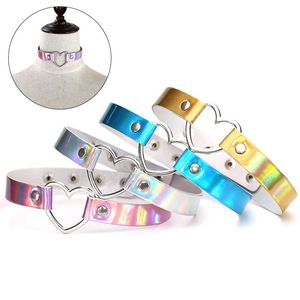 Trendy Sexy Laser Herz Form Choker Halskette Handgemachte Mehrfarbige PU Leder Metall Chockers Regenbogen Punk Gothic Halsketten Frauen Schmuck