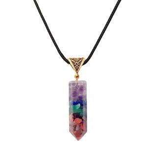 Collana naturale della colonna esagonale di ghiaia naturale Seven Chakras Crystal Stone Pendente Collane Yoga Reiki Regalo di moda Guarigione