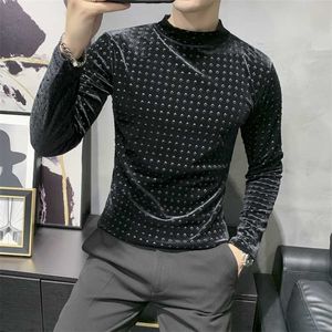 Moda Polka Dot Erkekler T-shirt Sonbahar Kadife Sıcak T Gömlek Uzun Kollu Yarım Balıkçı Yaka Slim Fit T-Shirt Streetwear Rahat Tees Top 210527